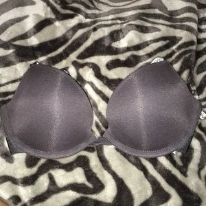 Calvin Klein bra!!!